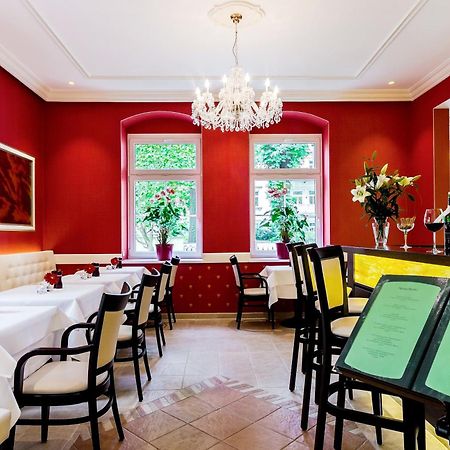 Akzent Hotel Privat - Das Nichtraucherhotel ドレスデン エクステリア 写真