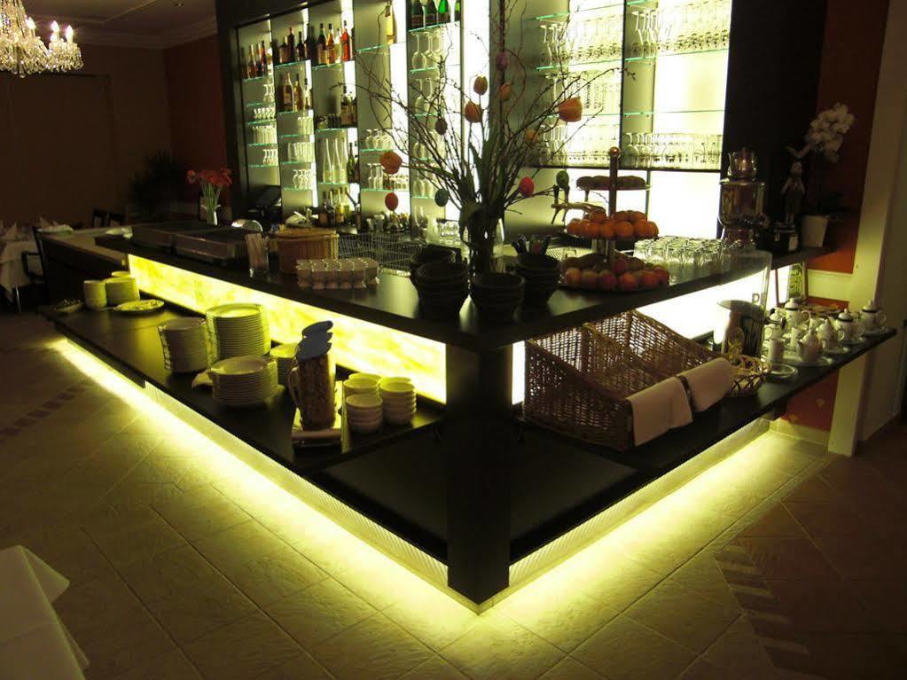 Akzent Hotel Privat - Das Nichtraucherhotel ドレスデン エクステリア 写真