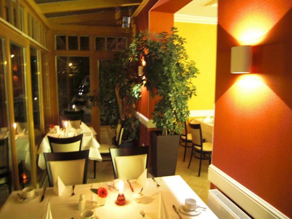 Akzent Hotel Privat - Das Nichtraucherhotel ドレスデン エクステリア 写真