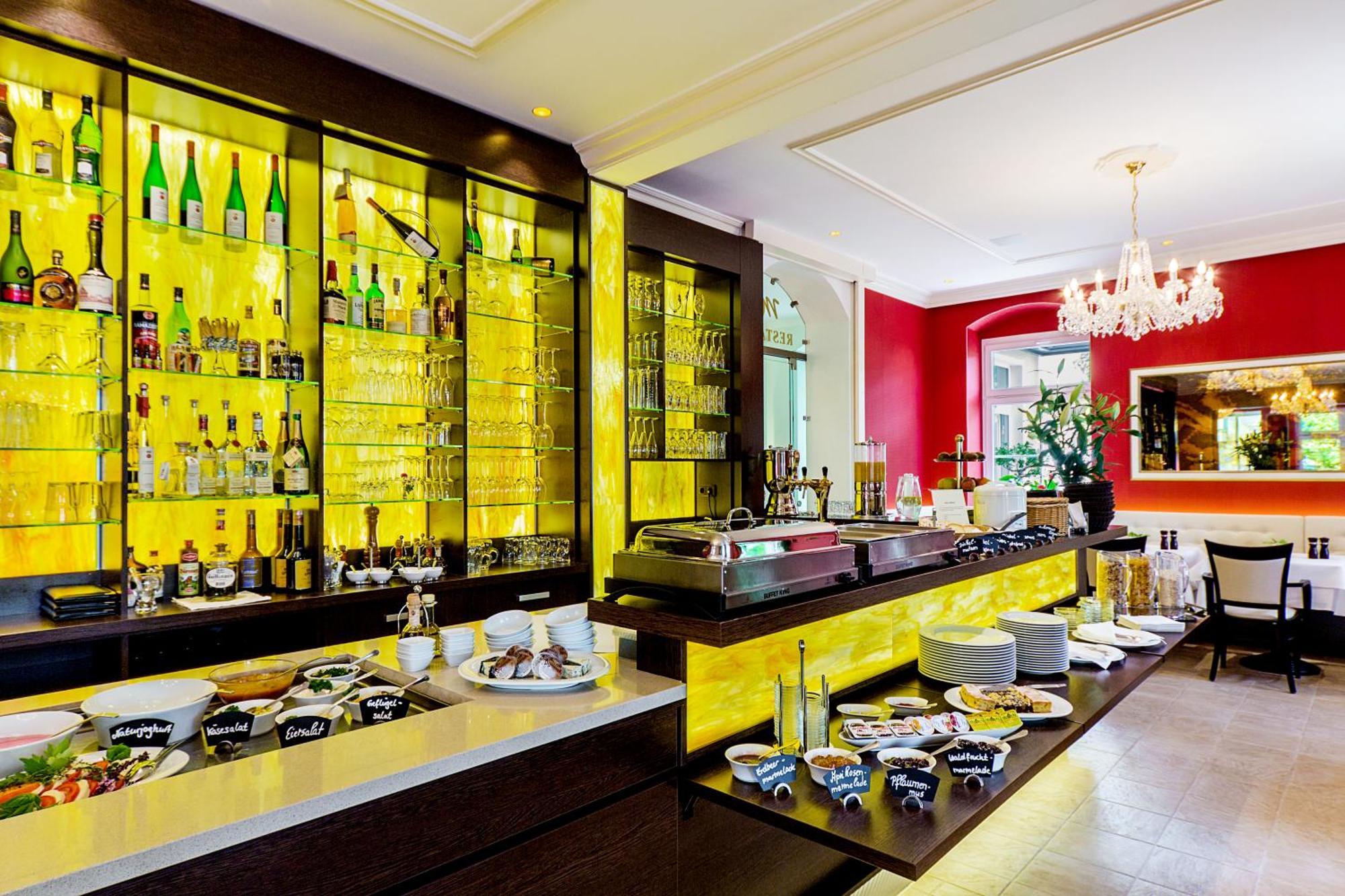 Akzent Hotel Privat - Das Nichtraucherhotel ドレスデン エクステリア 写真