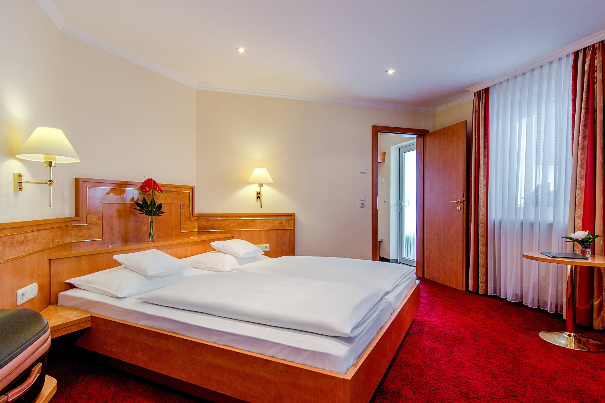 Akzent Hotel Privat - Das Nichtraucherhotel ドレスデン エクステリア 写真